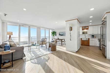 1601 OCEAN Drive S