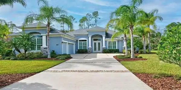 55 SCARLET OAK Circle