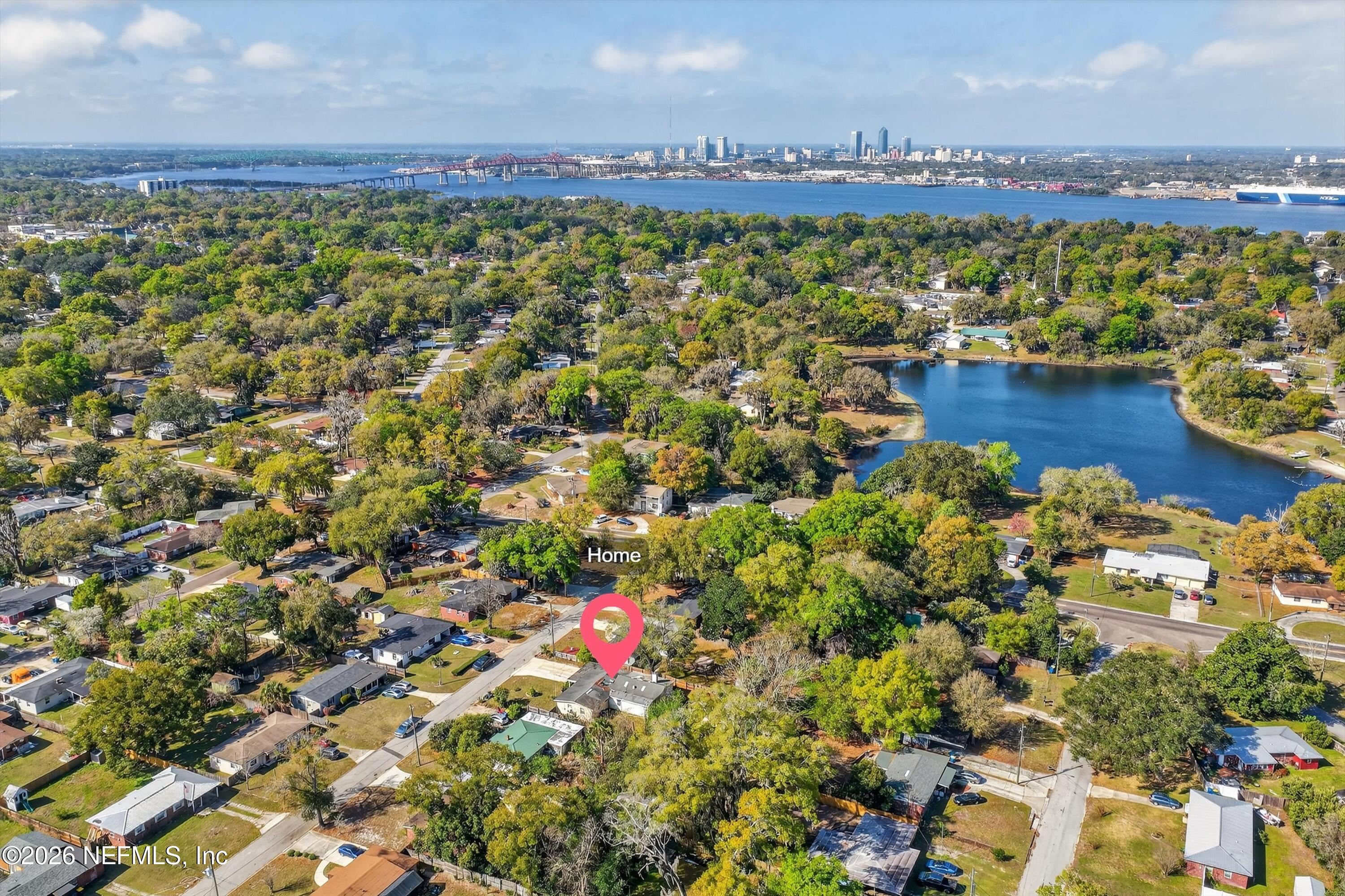 Image 2: 02-5933 Green Hill Ln-4