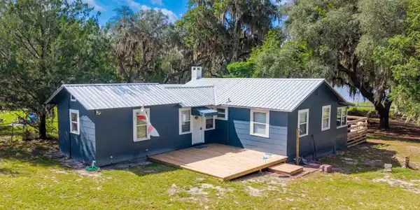 Image 3: 6764 BEDFORD LAKE Road-33
