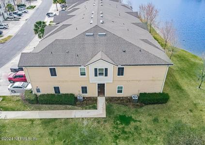 1406 GOLDEN LAKE Loop