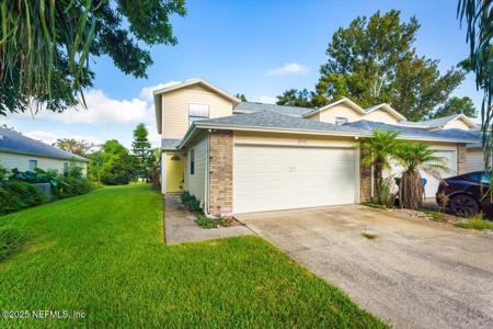 3918 MEADOWVIEW Drive N