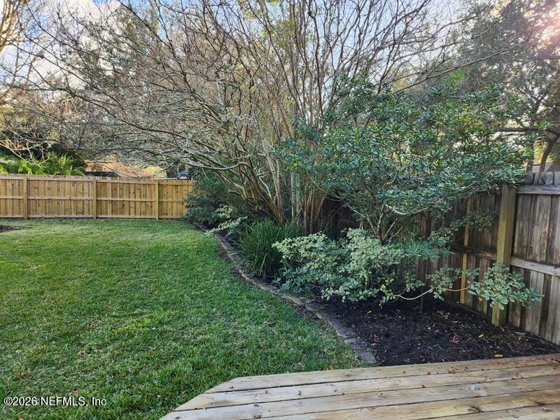 Image 3: landscaping