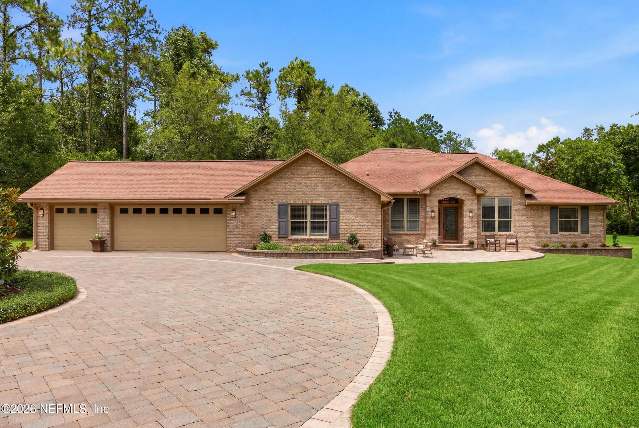 Image 1: Driveway View