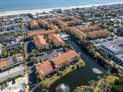 204 LAGUNA VILLAS Boulevard