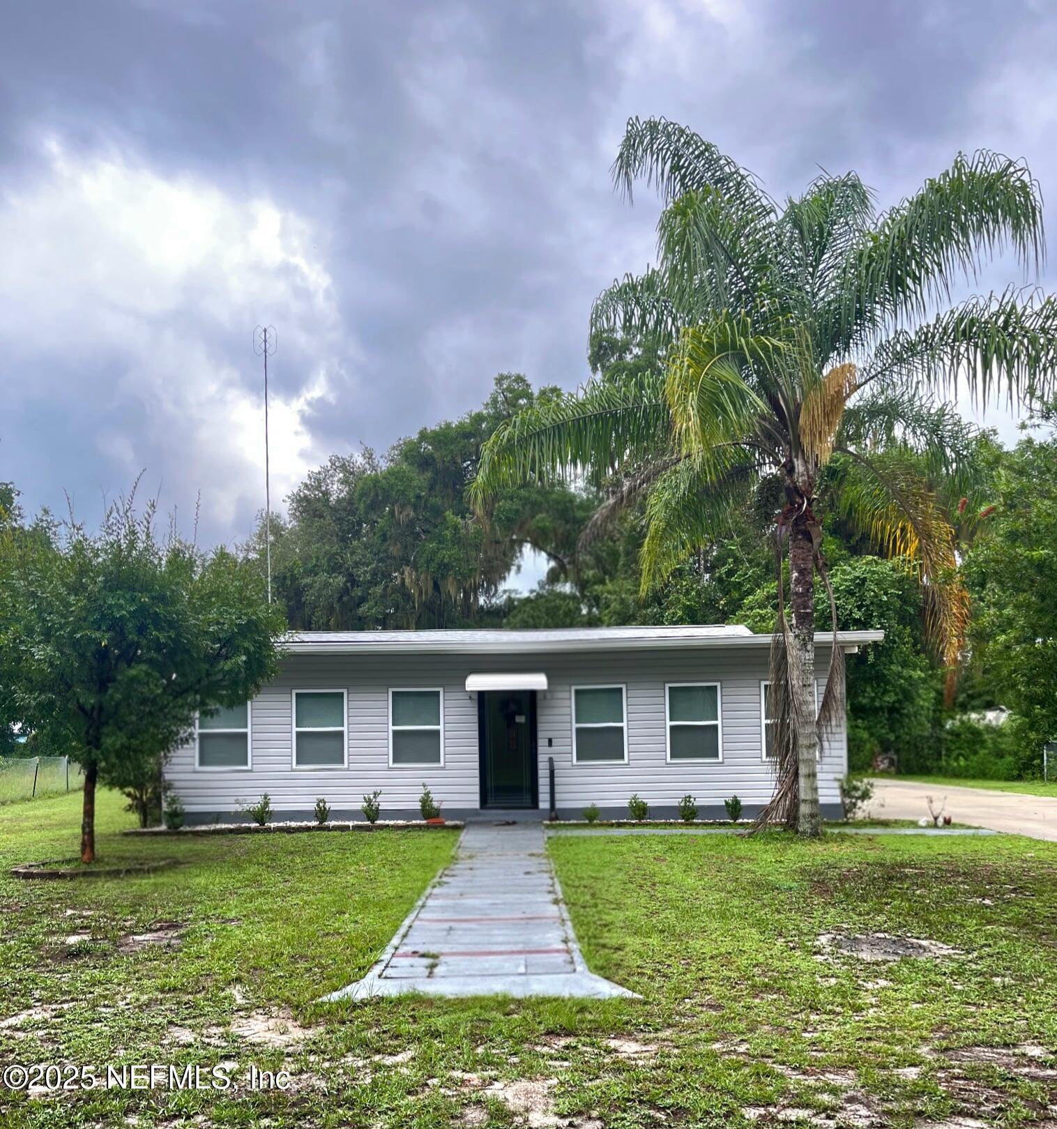 Image 1: Front of home