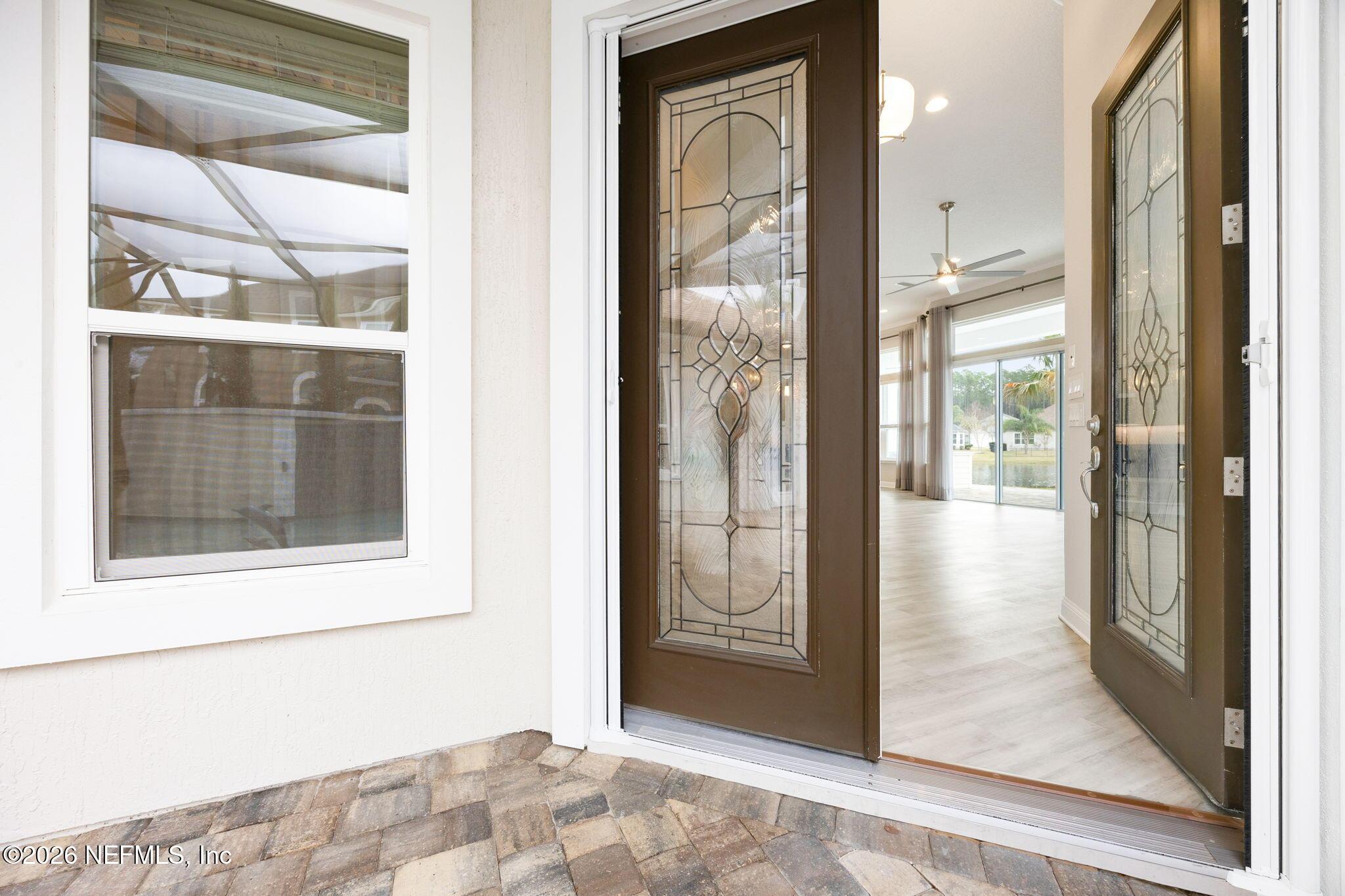 Image 4: Main house entry