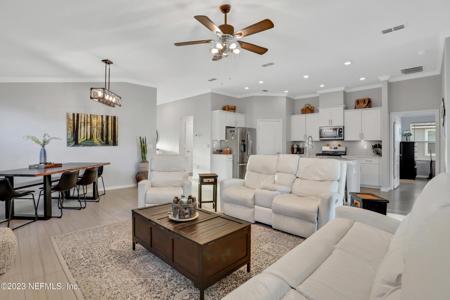 994 PARKLAND Trail