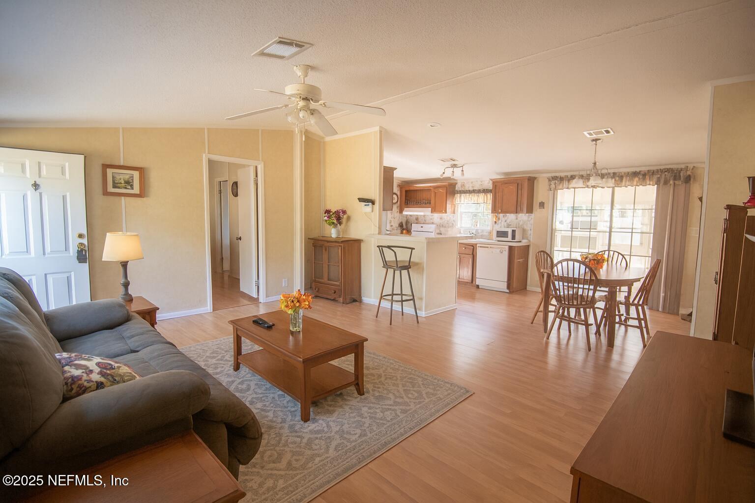 Image 3: 34ee4e2e-04e7-489d-af1c-cf578802908a