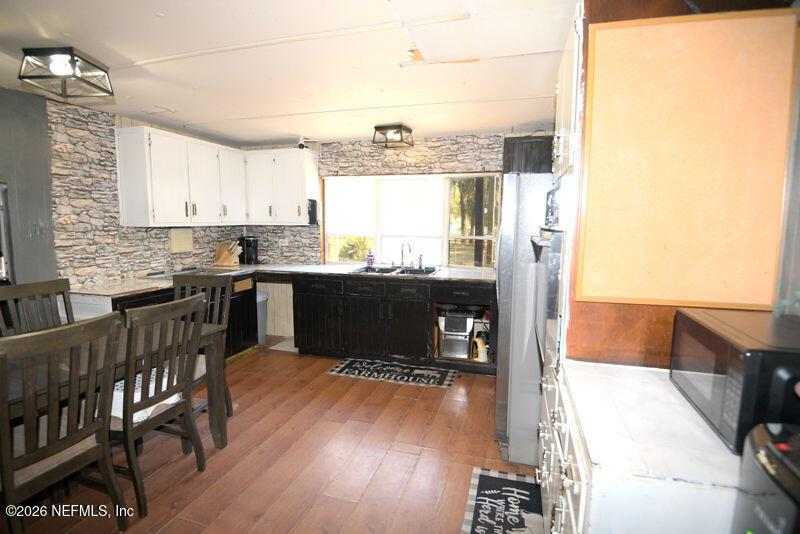 Image 3: KitchenDinningArea2