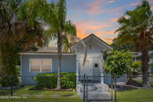 122 M L KING AVE
