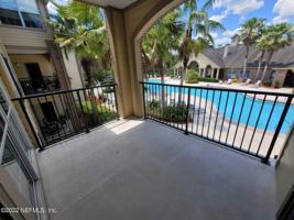 7800 POINT MEADOWS DR