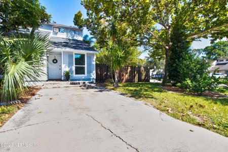 11571 BLACK OAK Trail