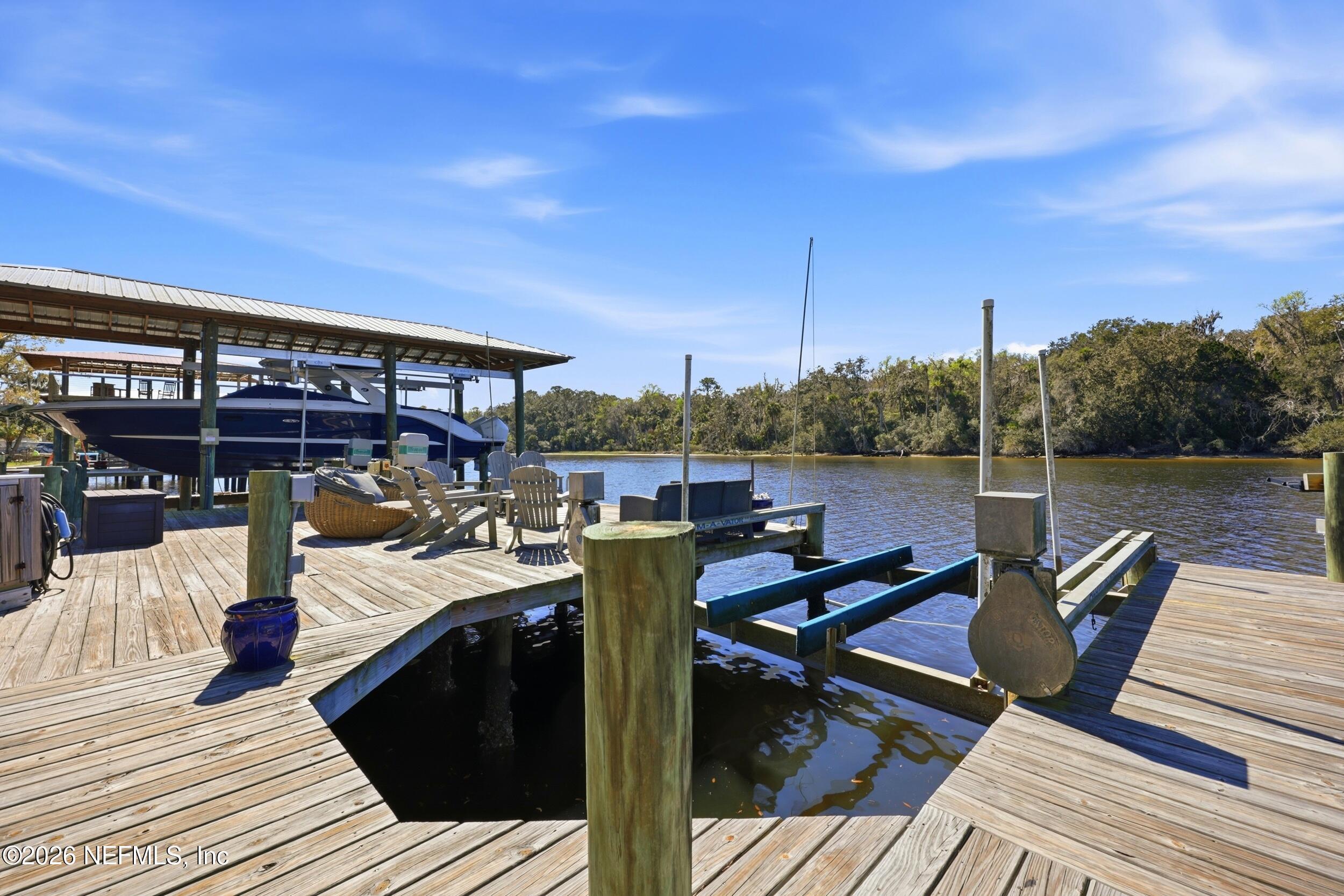 Image 4: 79_the real estateographers_078