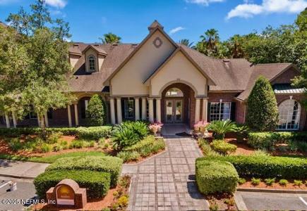 7800 POINT MEADOWS Drive