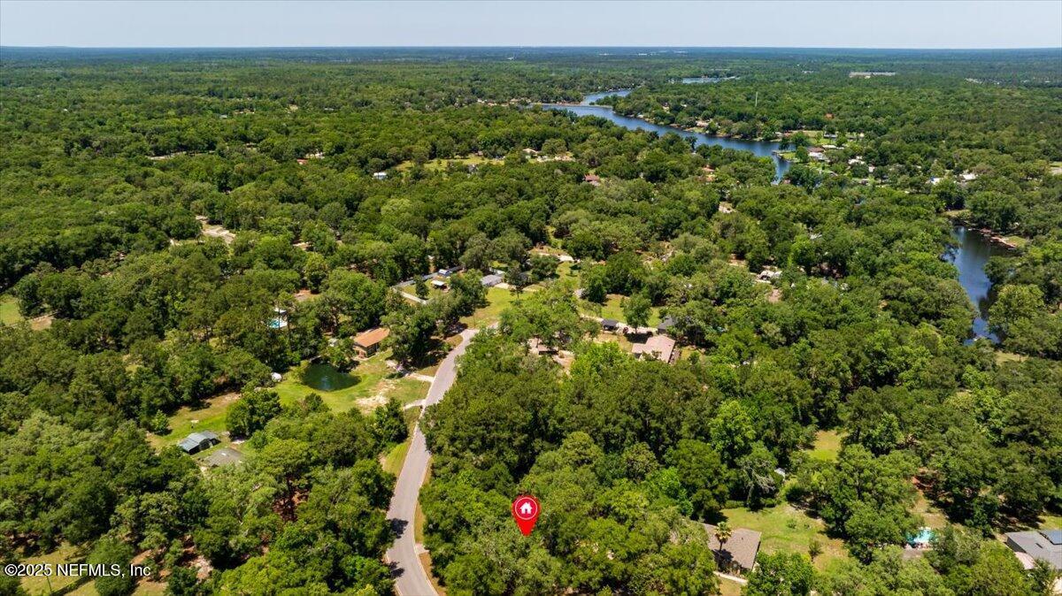 Image 3: Aerial to view to water