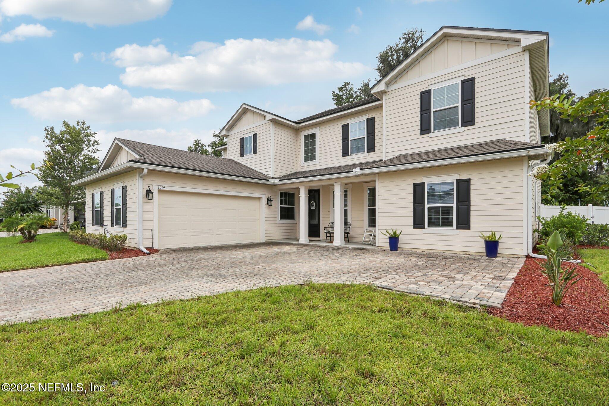 Image 3: 3-web-or-mls-Silo Oaks Pl-S1607-003