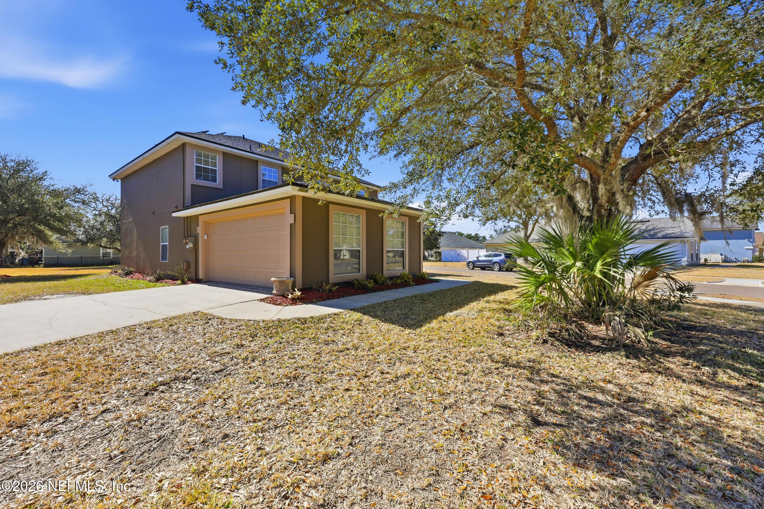 Image 3: 43_the real estateographers_043