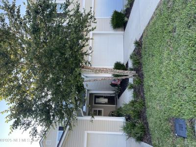 13981 STERELY Court N