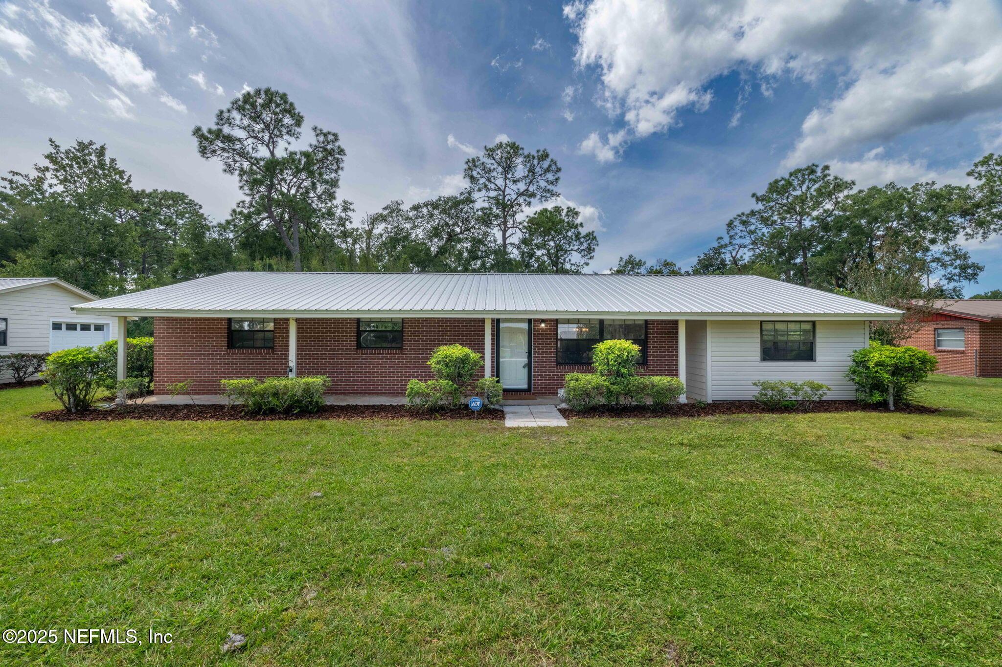 Image 2: ISO PHOTO_111 Sunset Ln_PLK FL_0001