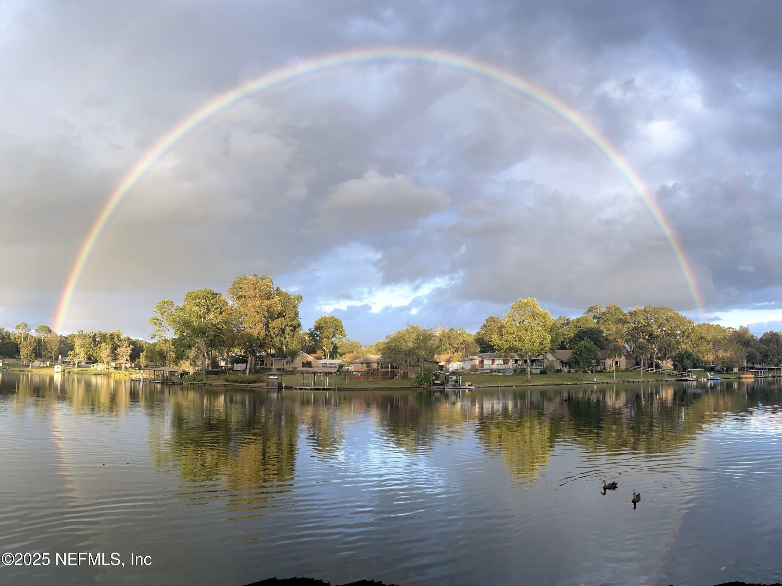 Image 2: Rainbow Backyard Lake View
