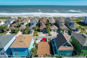 1812 OCEAN DR S