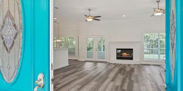 3260 CREIGHTON LN