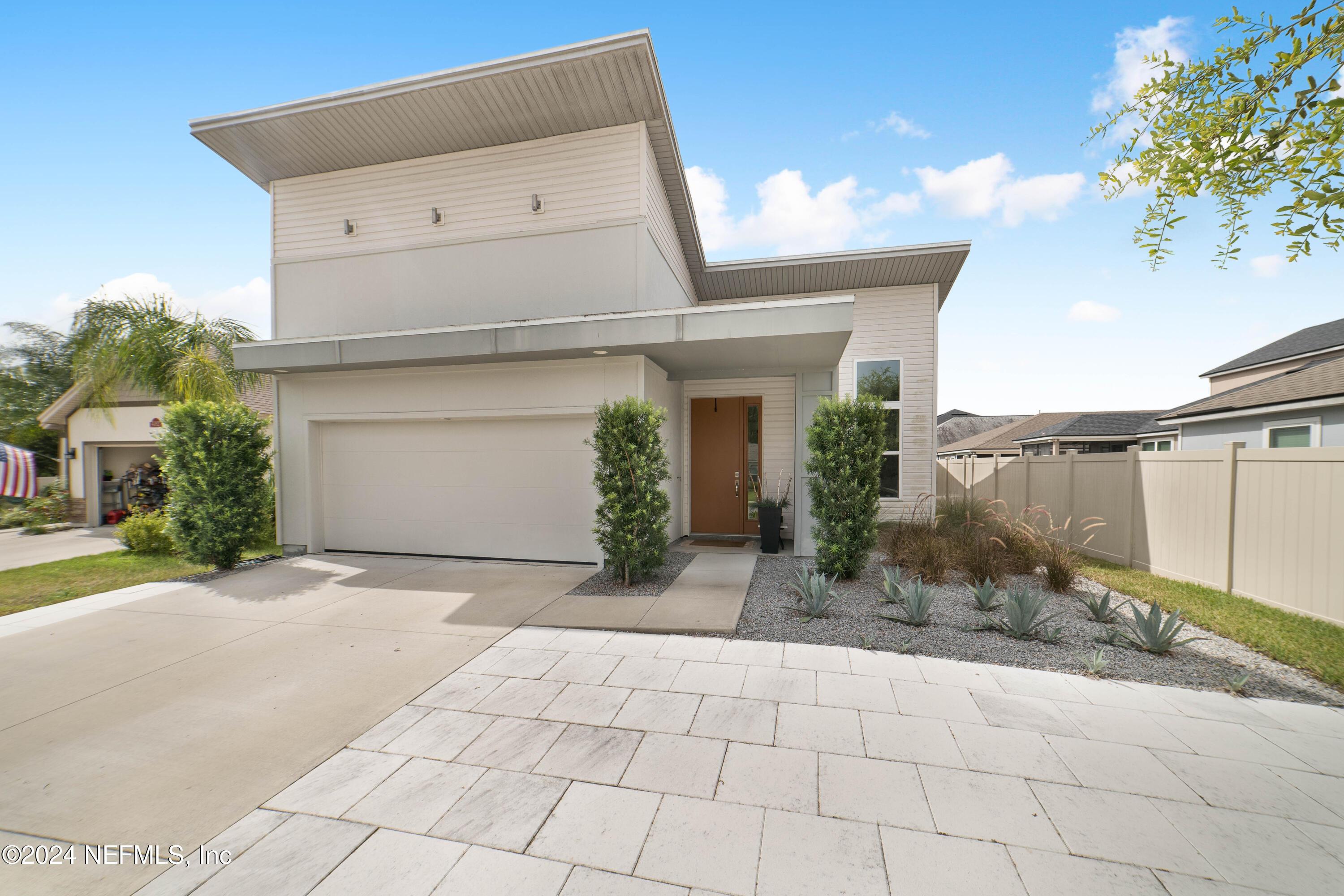 Image 3: Front Exterior