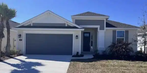 35 ARMOYAN Drive