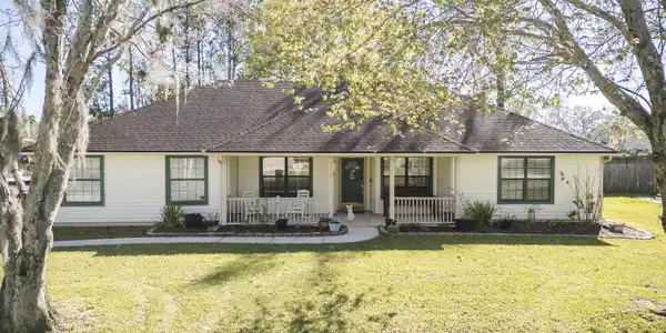 1772 LAKEMONT Circle