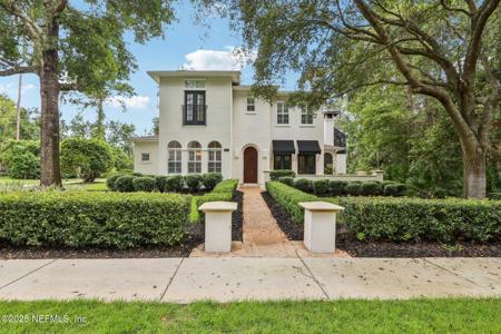 1584 SANDY SPRINGS Drive