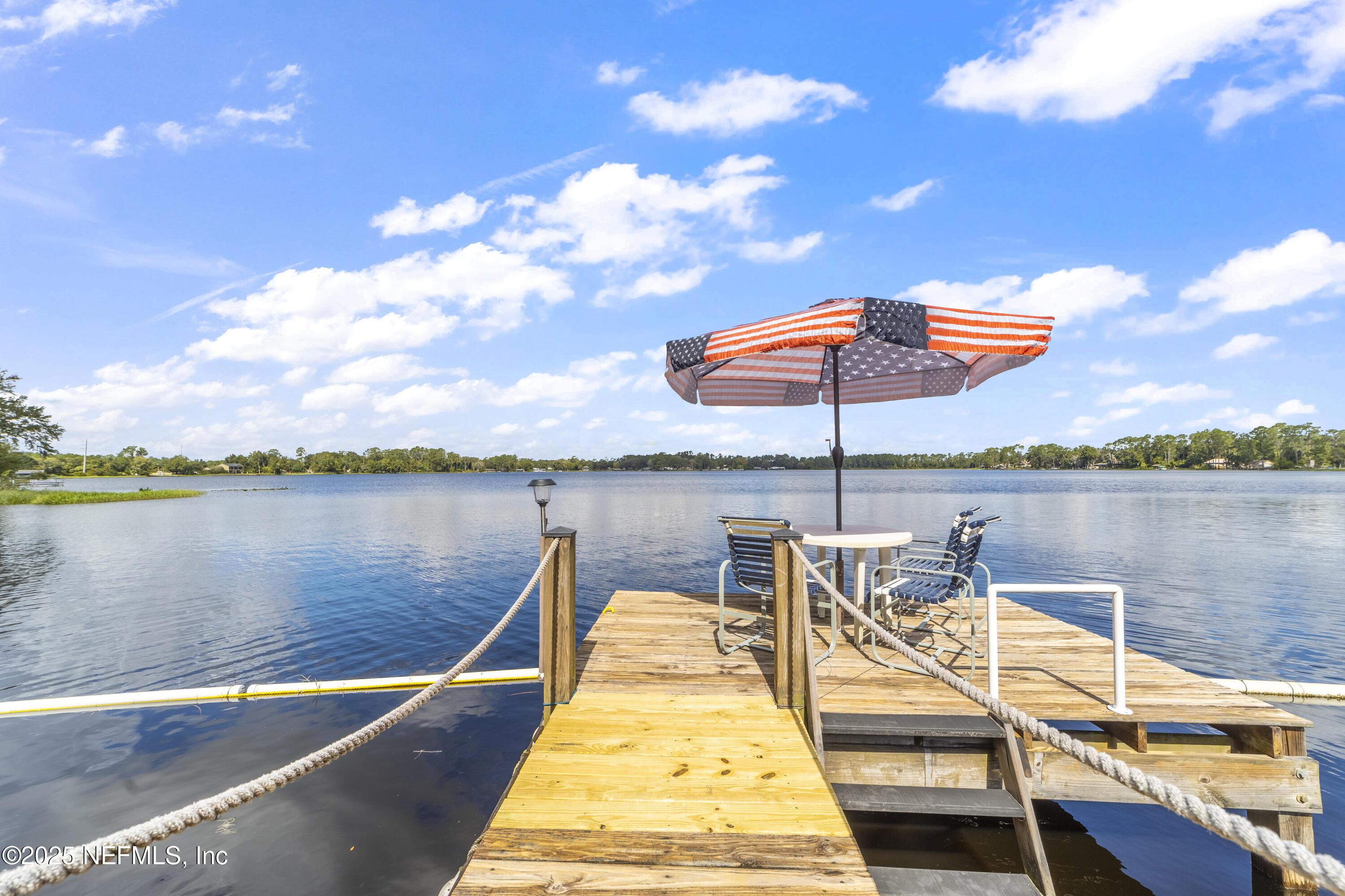 Image 3: 942 State Rd 20, Interlachen, Florida