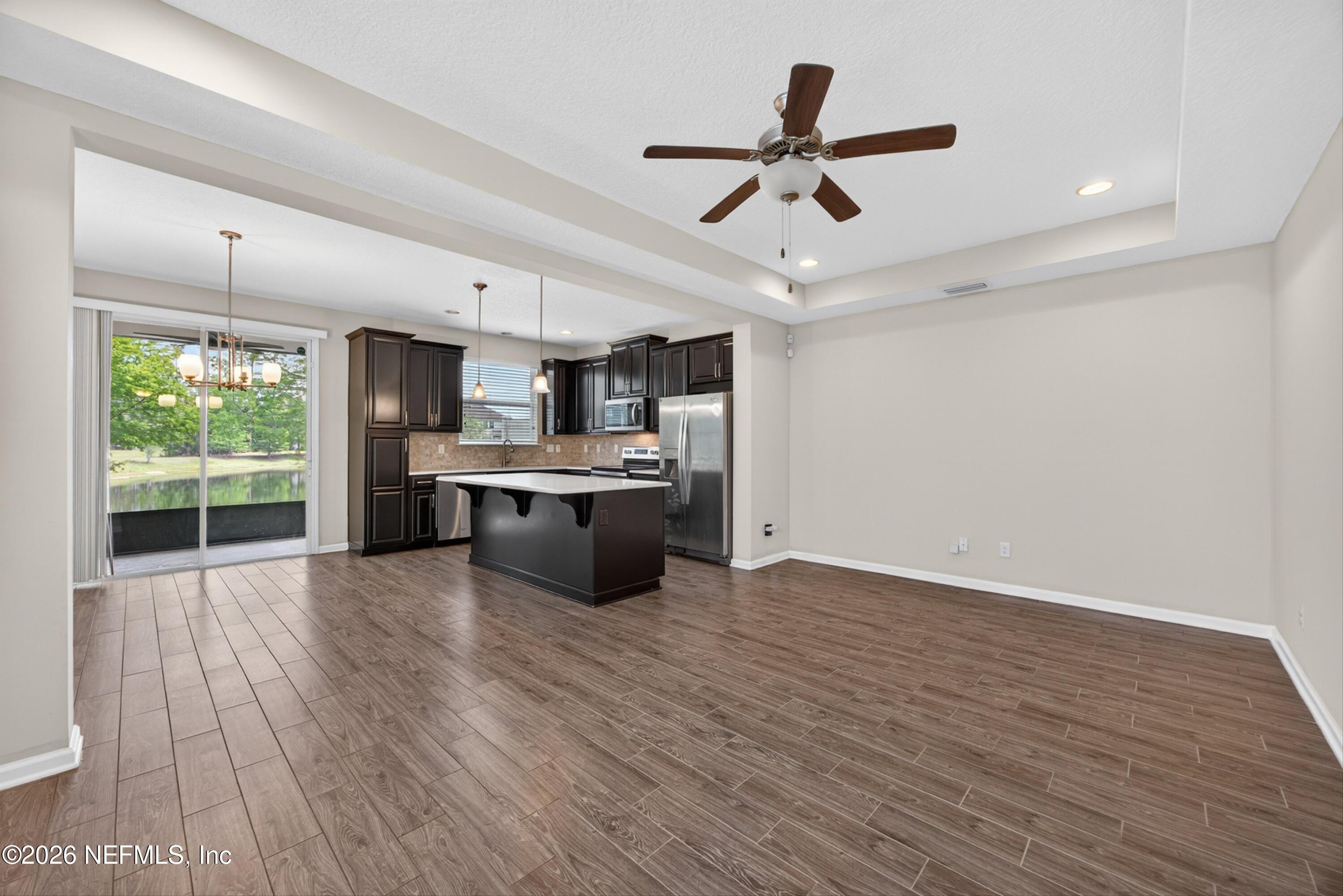 Image 3: Open Floorplan