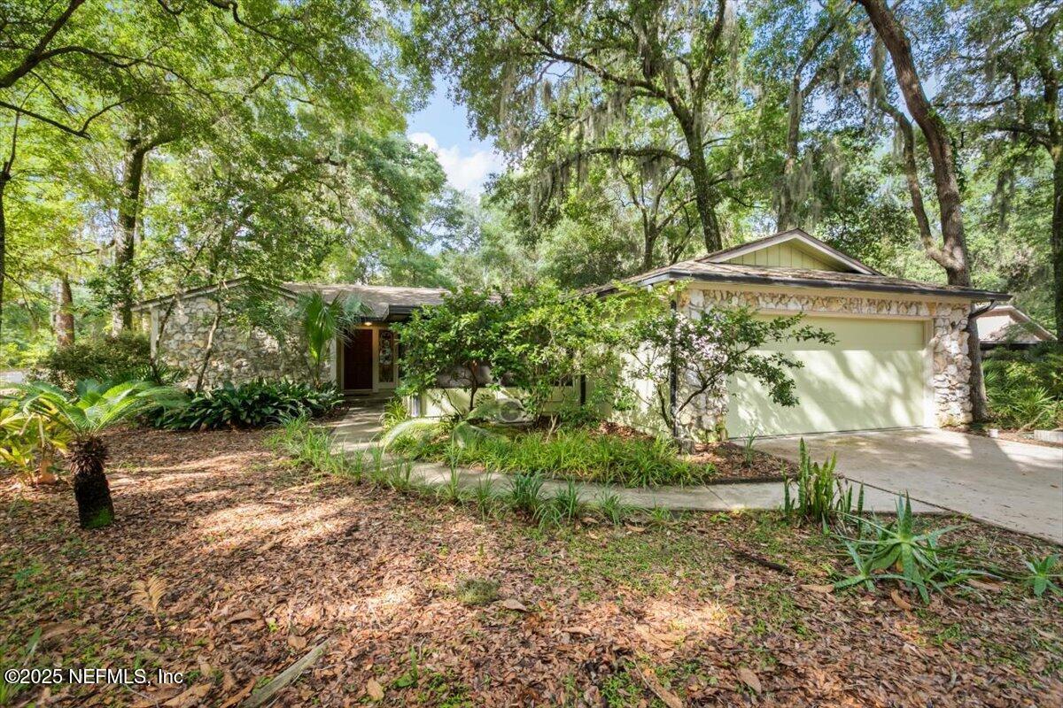 Image 2: 02-JAXREP_12128_Hidden_Hills_Dr_S_Jackso