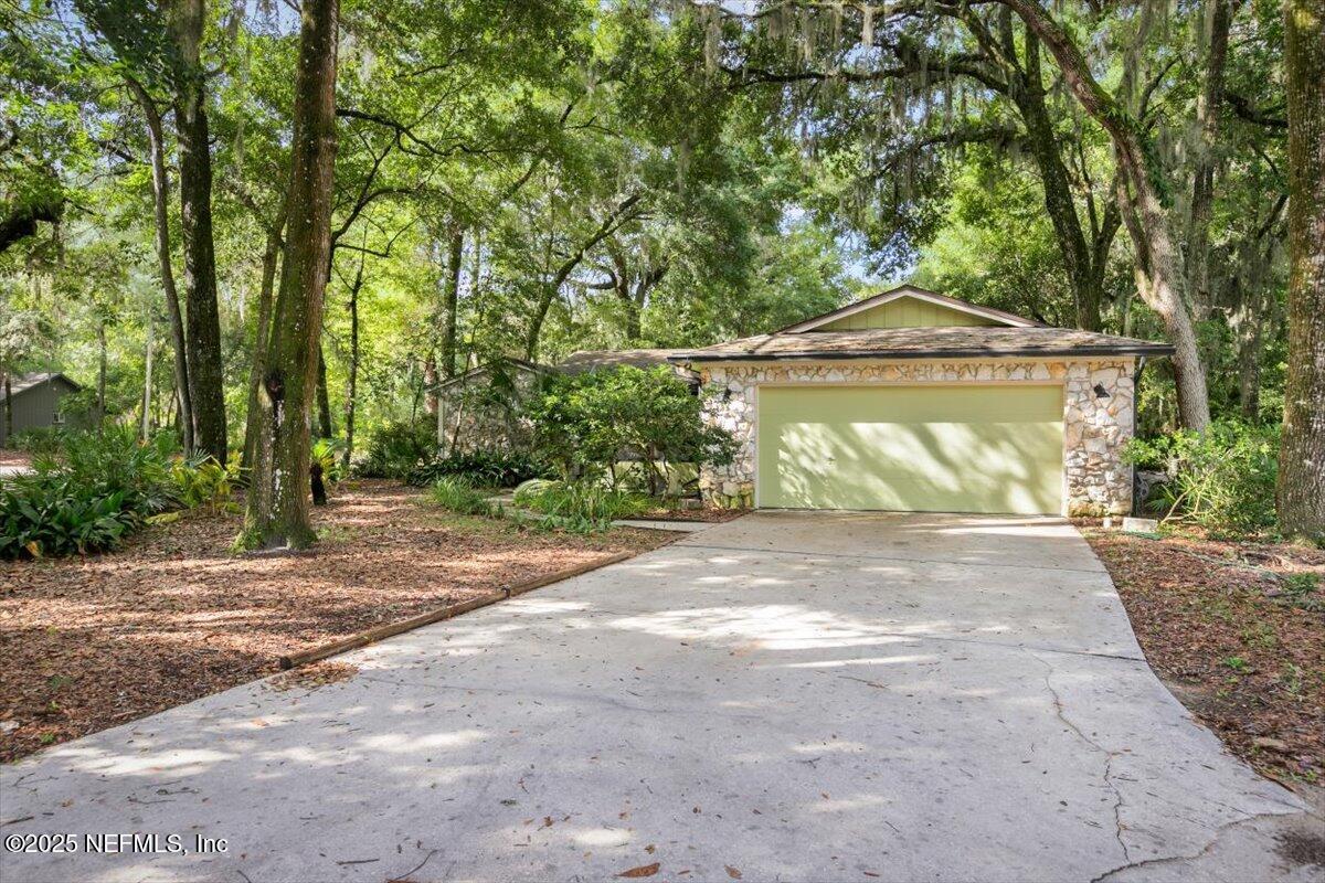 Image 3: 03-JAXREP_12128_Hidden_Hills_Dr_S_Jackso