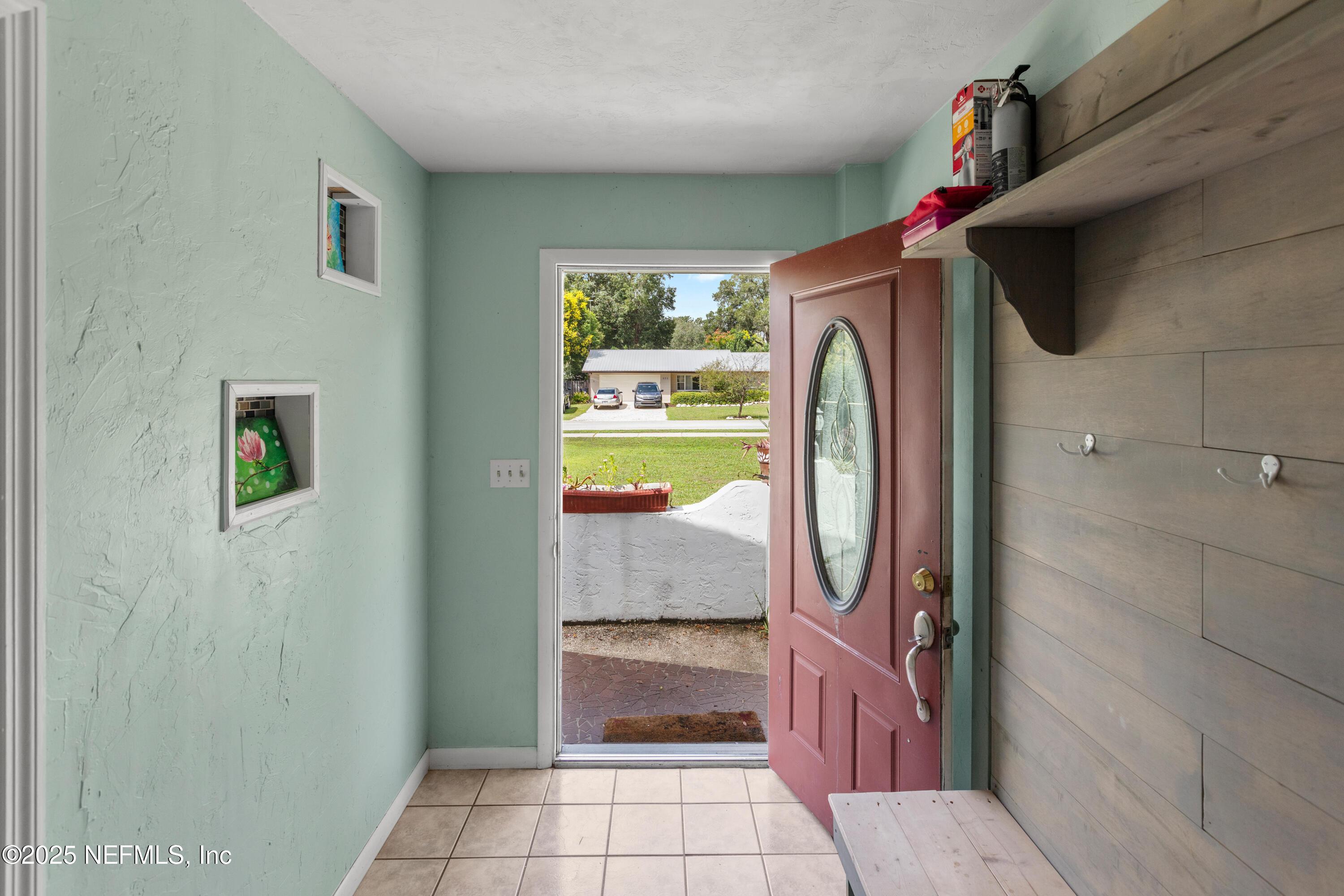 Image 4: 655swPontviewMLS_v2-24