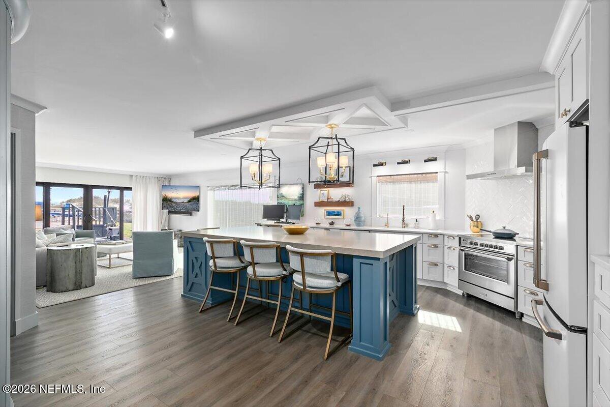 Image 3: 03-Living Area