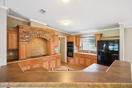 104 ISLANDER Lane