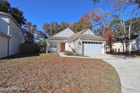 7719 LYNCHBURG Court W