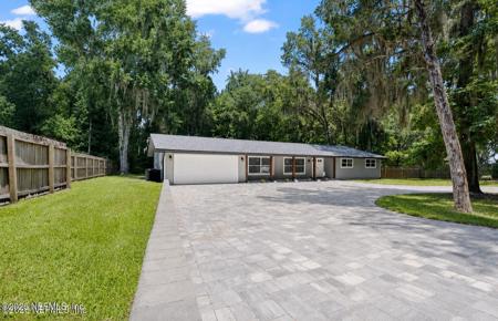 3959 DOCTORS LAKE Drive