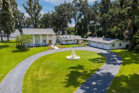 3528 LULLWATER Lane