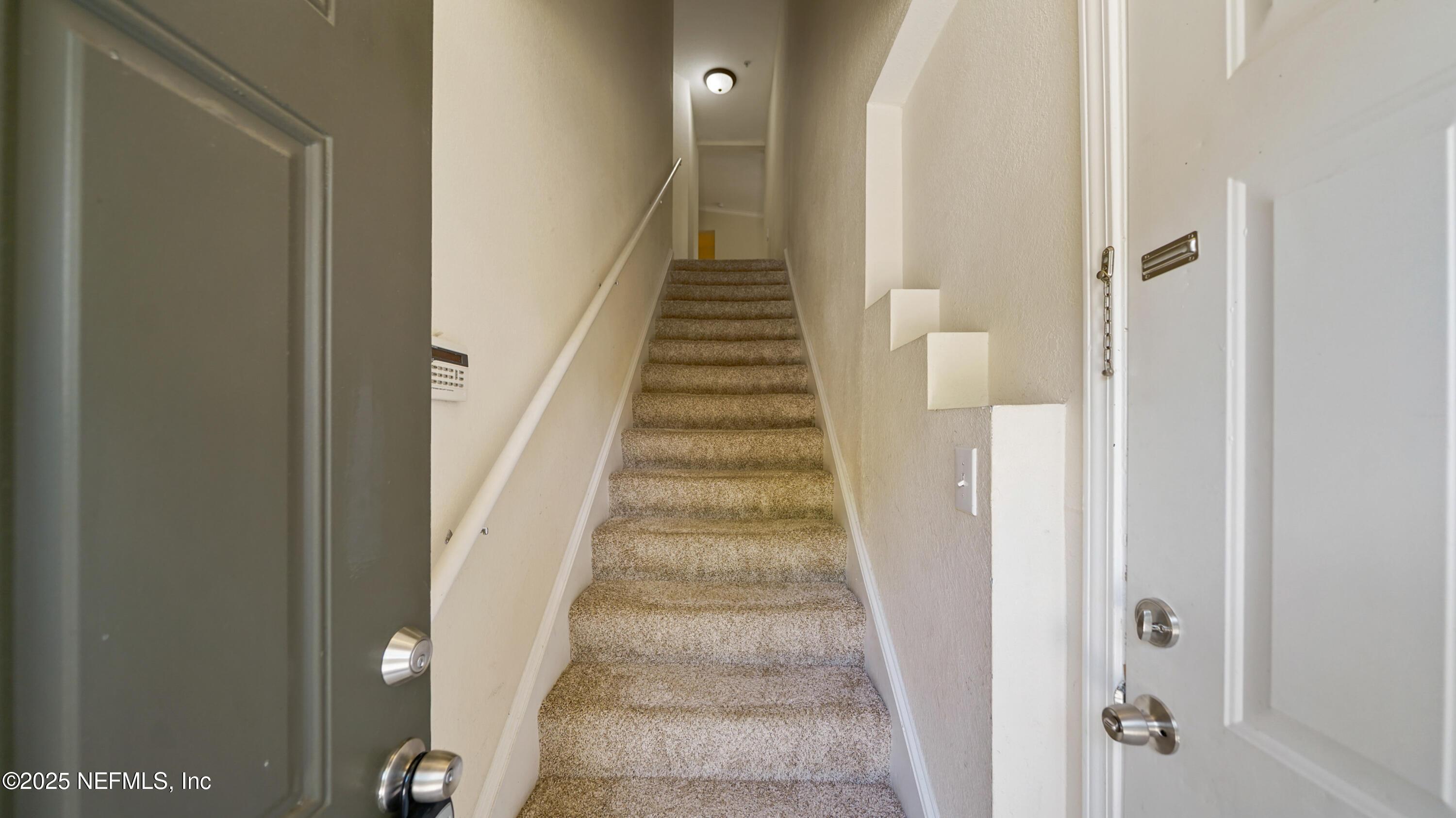 Image 3: 10075 GATE PKWY N 1513-4