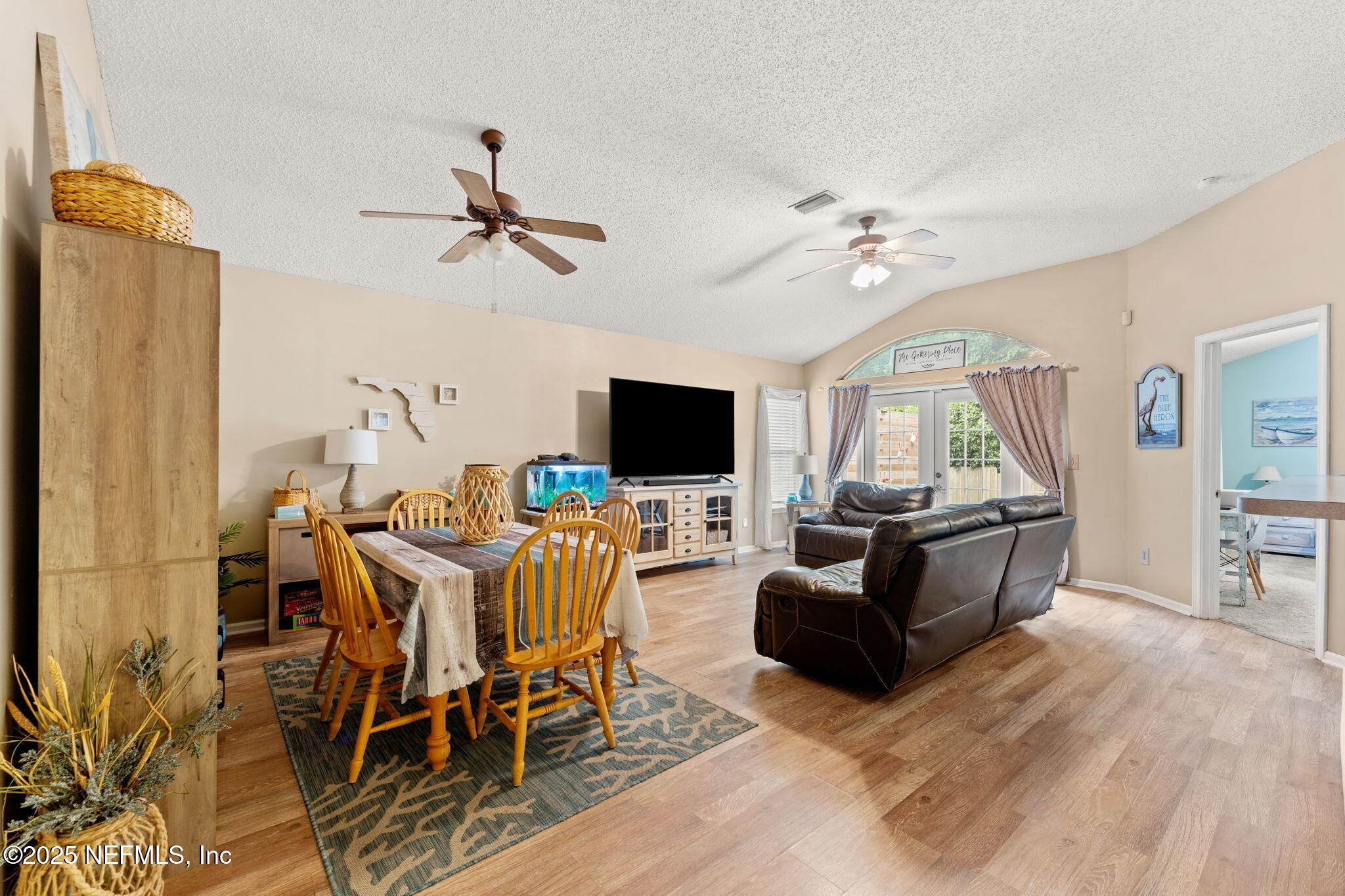 Image 4: 4-web-or-mls-DSC07208