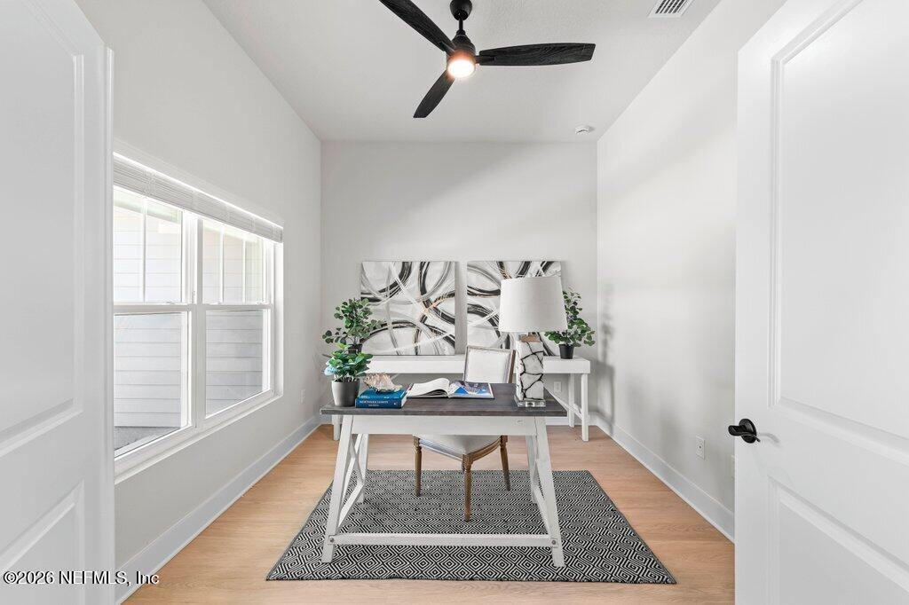 Image 3: P1308104.jpg-SMALL