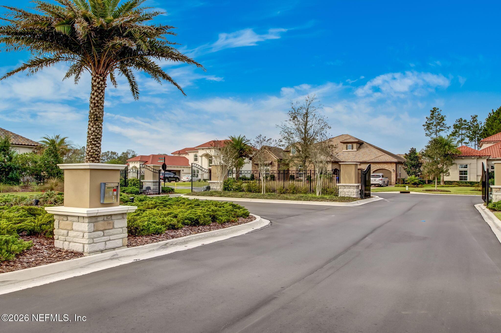 Image 3: 61-web-or-mls-Greenleaf Preserve