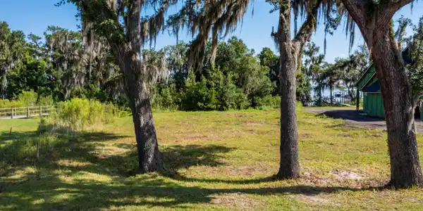 1927 SILO OAKS PL