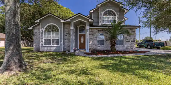 1839 LAKEMONT CIR
