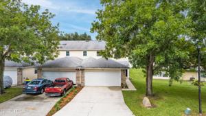 3962 MEADOWVIEW DR N