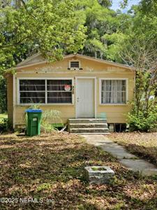 936 LAKE ARGENTA Drive