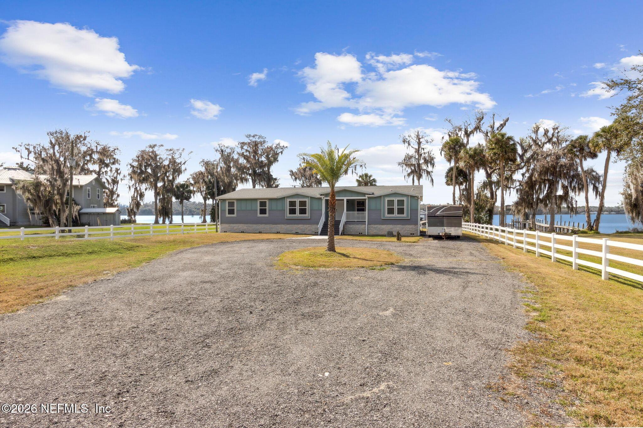 Image 3: 5-web-or-mls-5_208 Lake George Point Dr1